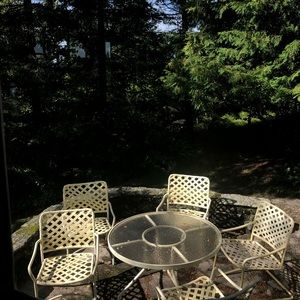 Meet your Posher, Miya